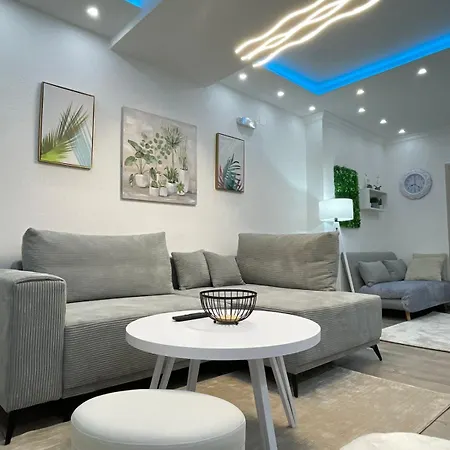Apartmani Porodica Karalic Vlasic Exterior photo