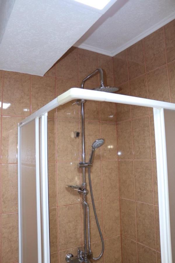 Porodica Karalic Apartment Vlasic